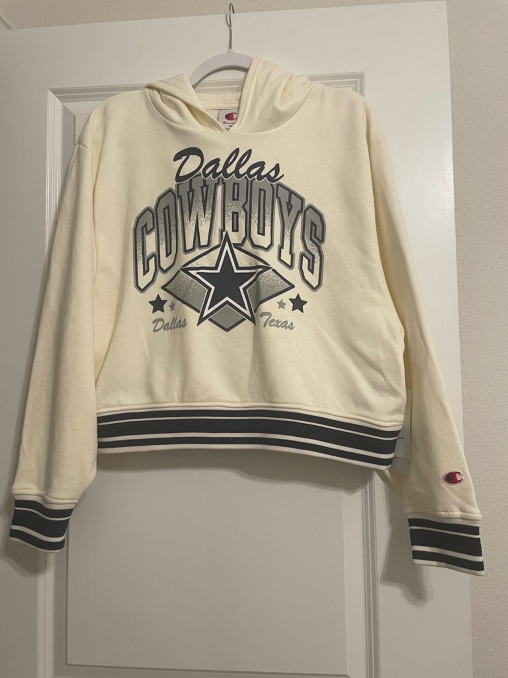 Champion Cream Dallas Cowboys Hooded Pullover with Gray Logo